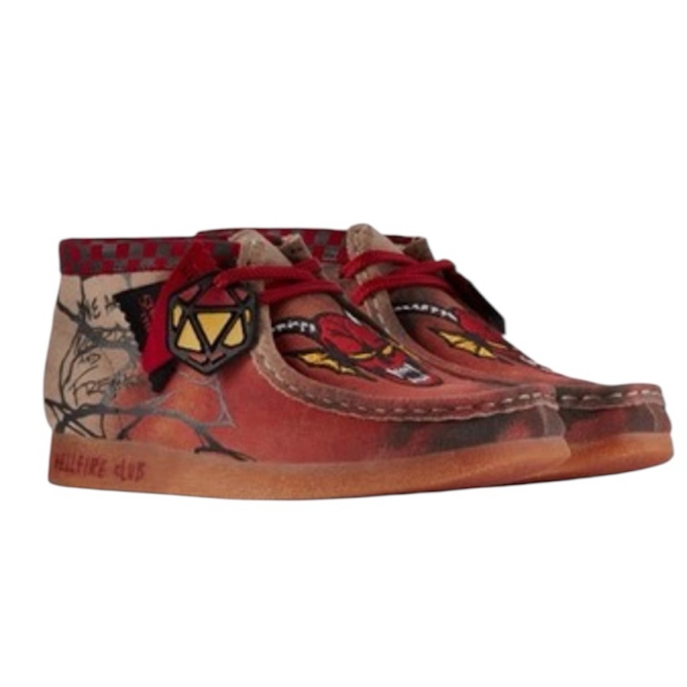 Clarks Originals NWOT Wallabee x Stranger Things Evo dark sand Hellfire Club - Picture 2 of 6
